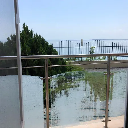 Appartement Coral корал бийч Sveti Vlas