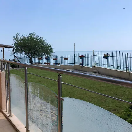Coral корал бийч Apartament *