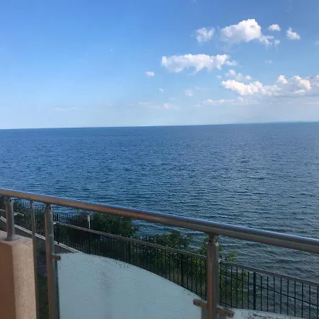 Coral корал бийч