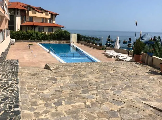 Coral корал бийч 公寓 圣弗拉斯